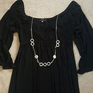 💖2 for $25💖*No wrinkle* Tiana B peasant dress.